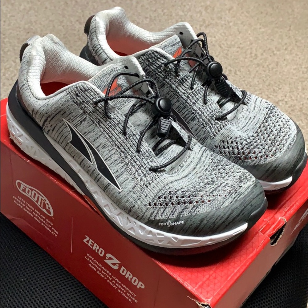 Men’s Paradigm 4 Size 8.5